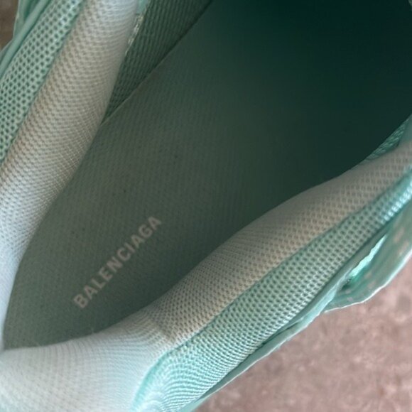 NWT Balenciaga Triple S Clear Sole Chunky Sneakers in Mint, Size 41 New in Box - Picture 9 of 13